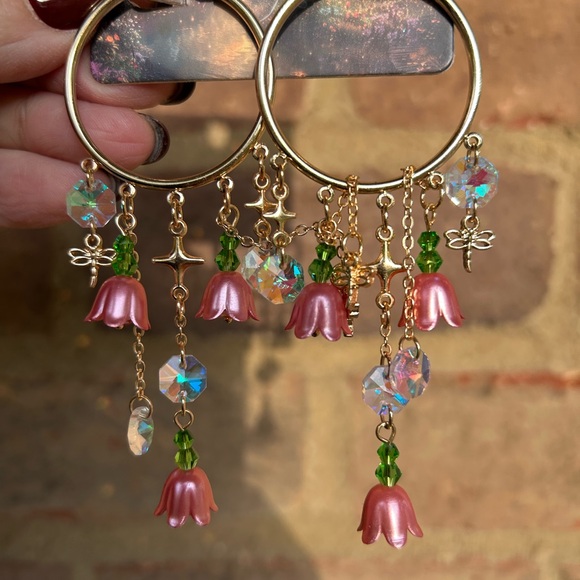 Thorn and Fable Jewelry - Thorn & Fable Flower Dragonfly Drop Hoop Earrings